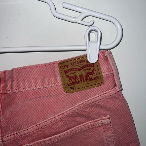 Levi's Pink 501 Original Denim Shorts size 30 - Picture 7 of 12